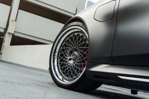 BMW M5 Thumbnail