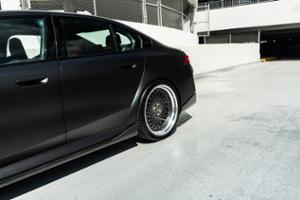 BMW M5 Thumbnail