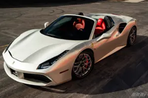 Ferrari 488 Spider Thumbnail