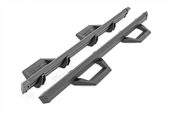 SRX2 Adjustable Aluminum Step Crew Cab 07-18 Chevy/GMC 1500/2500HD/3500HD Rough Country