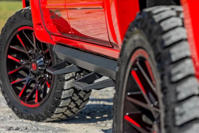 SRL2 Adj Aluminum Step Crew Cab Silverado/Sierra 1500/2500HD/3500HD (07-18 & Classic) Rough Country