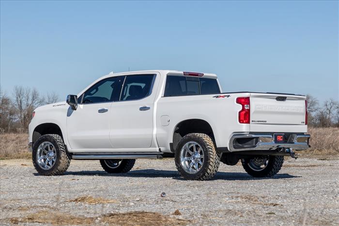 3.5 Inch Lift Kit M1 Struts/M1 Red Chevy Silverado 1500 2WD/4WD (2025-2026) Rough Country