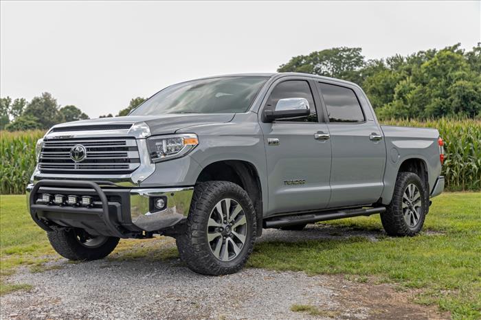 Oval Nerf Step Crew Cab Black Toyota Tundra 2WD/4WD (2007-2021) Rough Country