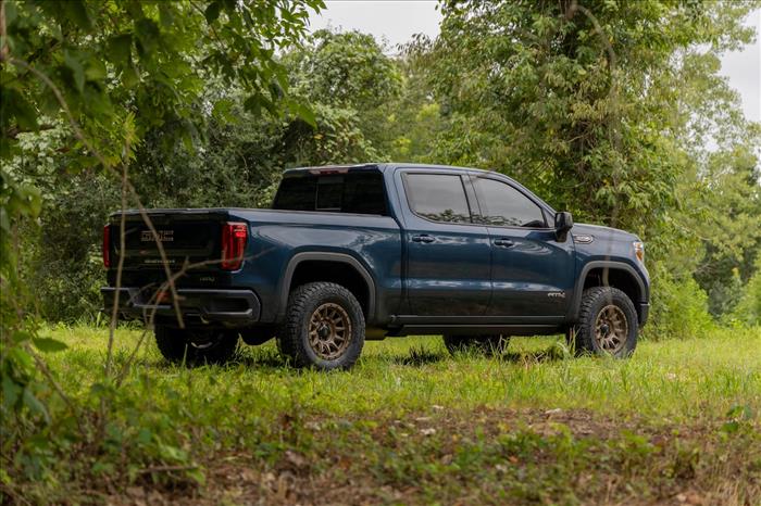 3.5 Inch Lift Kit Mono Leaf Rear N3 Struts GMC Sierra 1500 (19-24) Rough Country