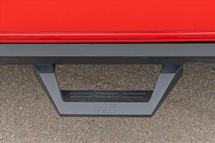 SRX2 Adj Aluminum Step Crew Cab Ram 1500 (19-26)/1500 TRX (21-24) Rough Country
