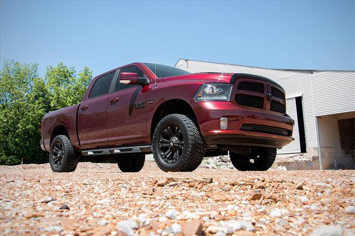 3 Inch Lift Kit N3 Struts/Shocks Red Ram 1500 4WD (2012-2018 & Classic) Rough Country