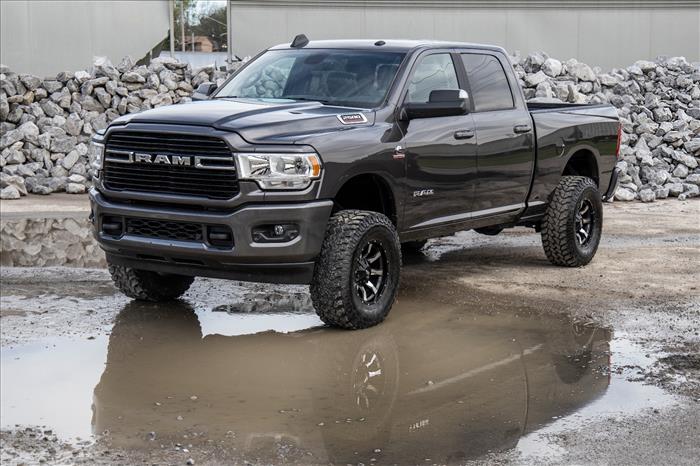 2.5 Inch Leveling Kit Ram 2500 (14-26)/3500 (13-26) 4WD Rough Country