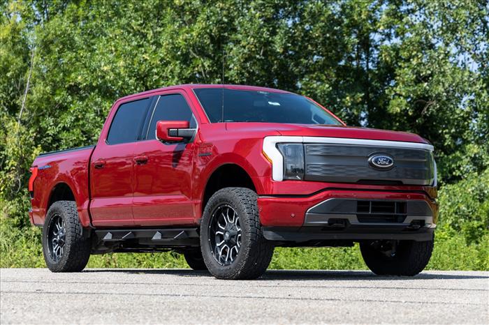 3 Inch Lift Kit Forged UCA Ford F-150 Lightning 4WD (2022) Rough Country