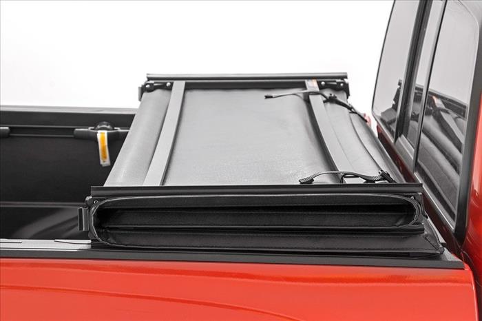 Soft Tri-Fold Bed Cover 6 Foot 7 Inch Bed Chevy/GMC Sierra 1500 (19-26)/Silverado 1500 (19-26) Rough Country