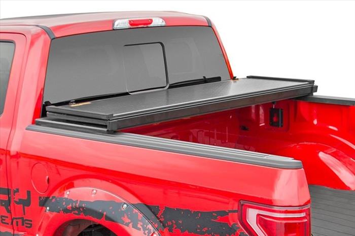Hard Folding Bed Cover 6.5 Ft Bed 15-21 Ford F-150 2WD/4WD Rough Country