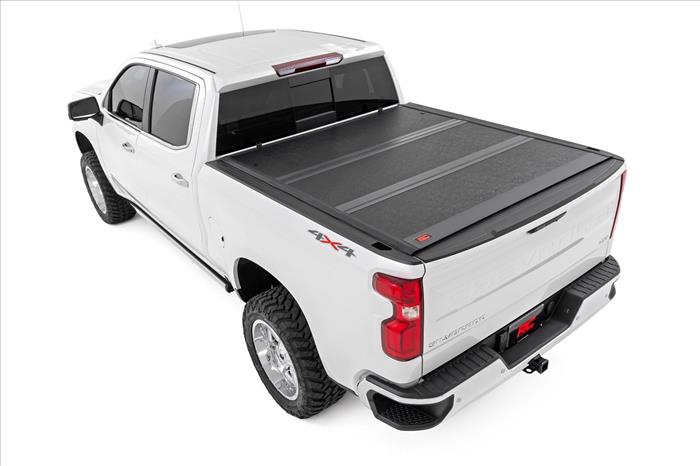 Hard Low Profile Bed Cover 5 Foot 9 Inch Bed Rail Caps Silverado/Sierra 1500/2500HD/3500HD (14-19 & Classic) Rough Country