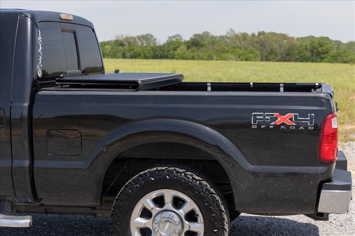 Hard Low Profile Bed Cover 6 Foot 10 Inch Bed Ford F-250/F-350 Super Duty (99-16) Rough Country