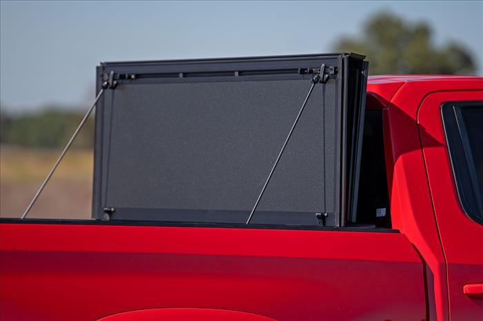 Hard Tri-Fold Flip Up Bed Cover 5 Foot 10 Inch Bed Chevy/GMC Sierra 1500 (19-26)/Silverado 1500 (19-26) Rough Country