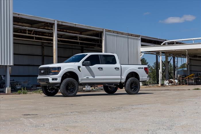 6 Inch Lift Kit Ford F-150 4WD (2021-2026) Rough Country