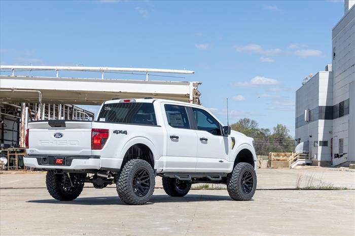 6 Inch Lift Kit Vertex/V2 Ford F-150 4WD (2021-2026) Rough Country