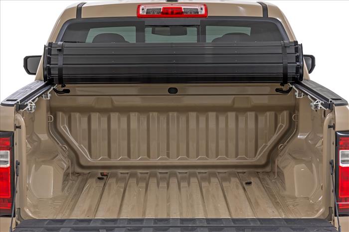 Hard Roll Up Bed Cover 5 Foot Bed Chevy/GMC Canyon/Colorado 2WD/4WD (23-26) Rough Country
