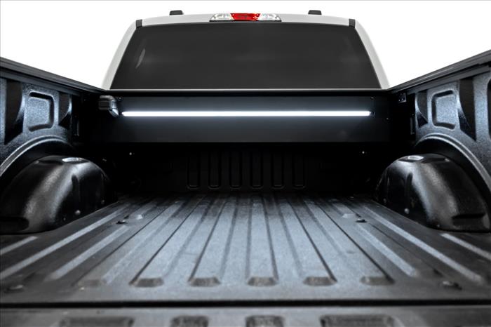 Powered Retractable Bed Cover 5 Foot 7 Inch Bed Ford F-150 (15-26)/F-150 Lightning (22-26) Rough Country
