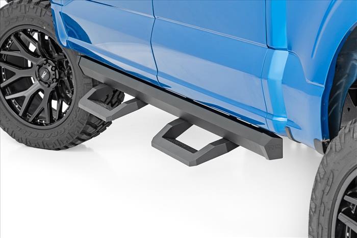 SR2 Adjustable Aluminum Steps Crew Cab 15-22 Ford F-150/17-22 Super Duty Rough Country