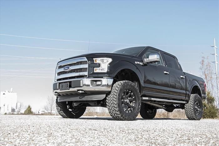 6 Inch Lift Kit M1 Struts/M1 Ford F-150 4WD (2015-2020) Rough Country