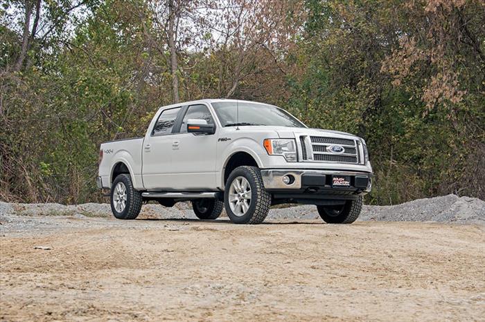 2 Inch Leveling Lift Kit Lifted Struts & V2 Shocks 09-13 F-150 Rough Country