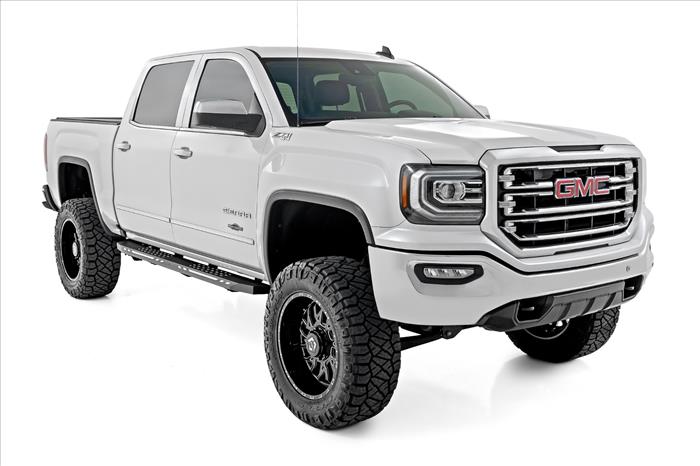 AC2 Running Boards Amber/White Crew Cab Silverado/Sierra 1500 (07-18) Rough Country