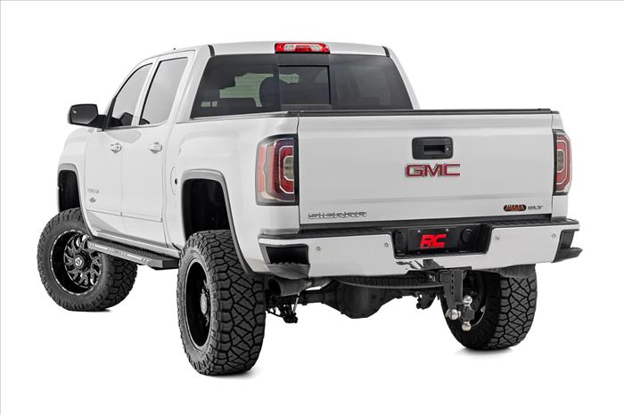 AC2 Running Boards Amber/White Crew Cab Silverado/Sierra 1500 (07-18) Rough Country
