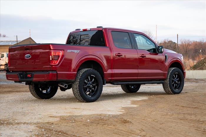2 Inch Lift Kit Vertex/V2 Ford F-150 4WD (2021-2026) Rough Country