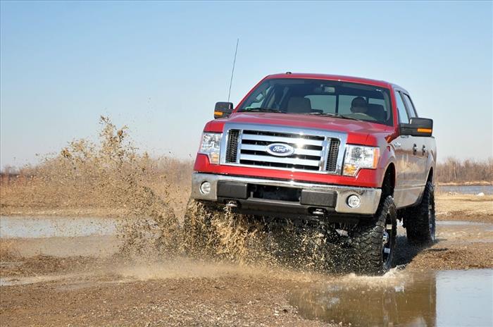 6 Inch Lift Kit N3 Struts Ford F-150 4WD (2009-2010) Rough Country