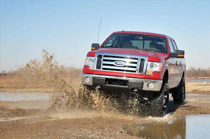 6 Inch Lift Kit M1 Struts/M1 Ford F-150 4WD (2009-2010) Rough Country