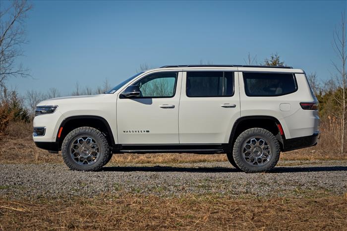 3 Inch Lift Kit Jeep Wagoneer 4WD (2022-2025) Rough Country