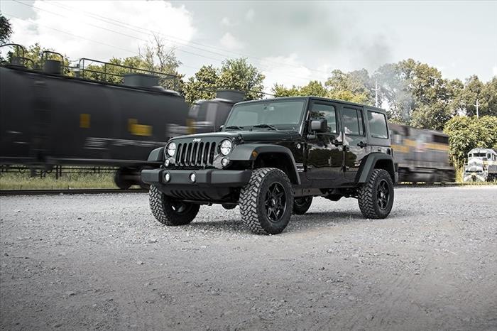 2.5 Inch Lift Kit Coils Jeep Wrangler Unlimited 2WD/4WD (2007-2018) Rough Country