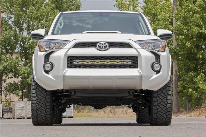 LED Light Kit Bumper Mount 30 Inch Black Dual Row White DRL Toyota 4Runner (14-20) Rough Country
