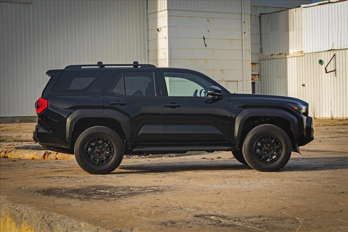 1.5-2 Inch Leveling Kit Toyota 4Runner 4WD (2025-2026) Rough Country