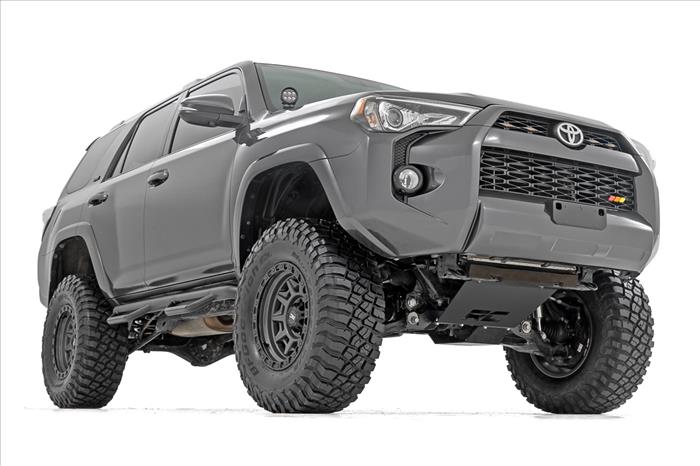 6 Inch Lift Kit M1 Struts Toyota 4Runner 2WD/4WD (2015-2020) Rough Country