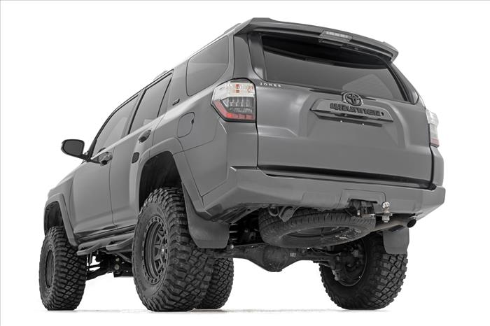 6 Inch Lift Kit M1 Struts Toyota 4Runner 2WD/4WD (2015-2020) Rough Country