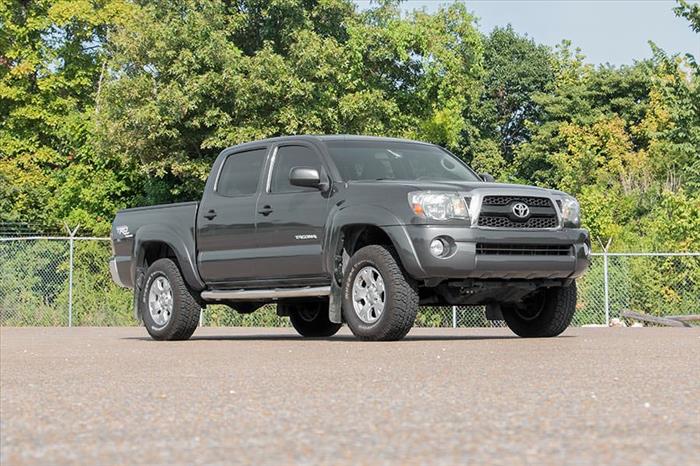 2 Inch Leveling Lift Kit 05-20 Tacoma Red Rough Country