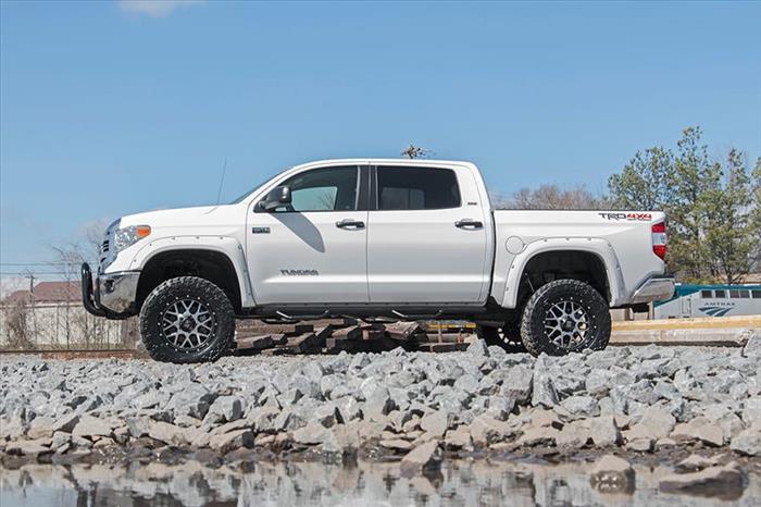6 Inch Lift Kit N3 Struts Toyota Tundra 4WD (2016-2021) Rough Country