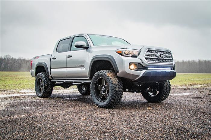 4 Inch Lift Kit N3 Struts Toyota Tacoma 2WD/4WD (2016-2023) Rough Country