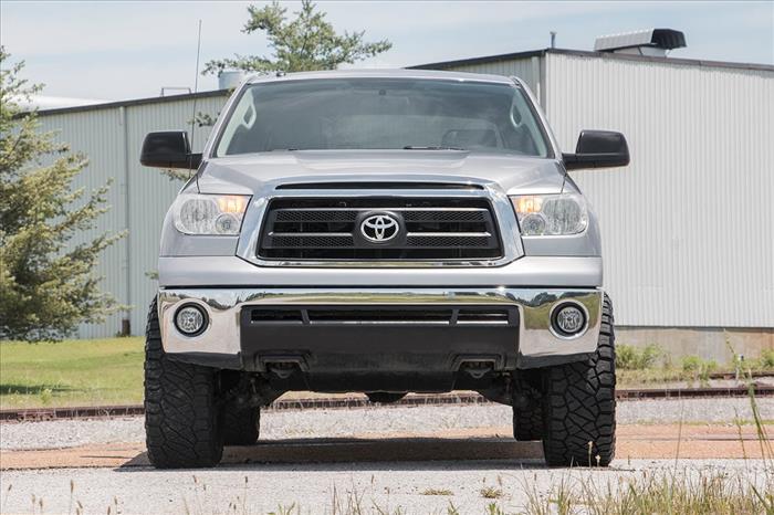 3.5 Inch Lift Kit Red Toyota Tundra 2WD/4WD (2007-2021) Rough Country