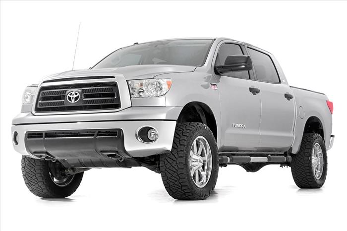 3.5 Inch Lift Kit M1 Struts/M1 Red Toyota Tundra 2WD/4WD (2007-2021) Rough Country