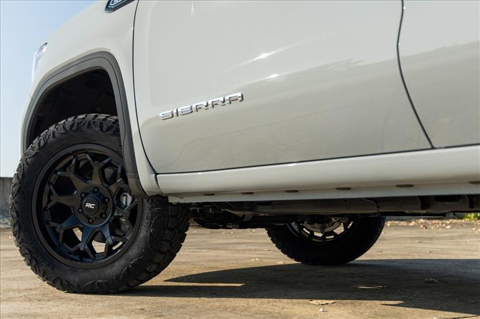 80 Series Wheel One-Piece Semi Gloss Black 20x9 6x5.5 0mm Rough Country
