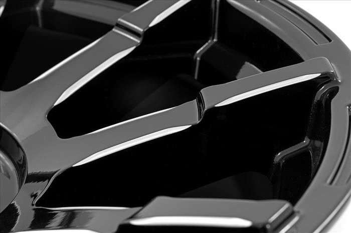83 Series Wheel One-Piece Gloss Black 17x9 6x135 +0mm Rough Country