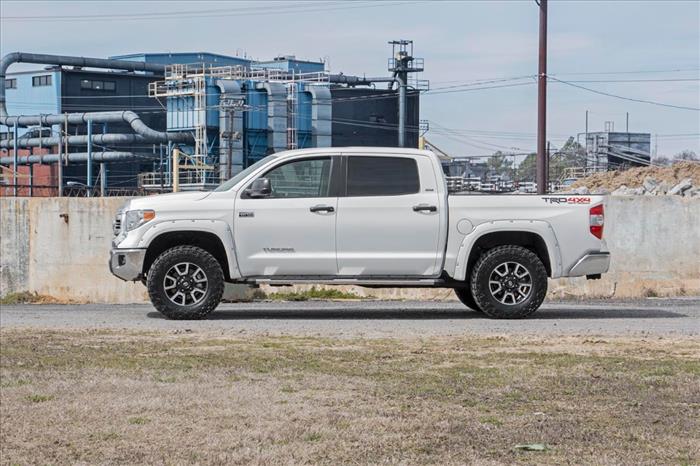 2.5-3 Inch Leveling Kit Toyota Tundra 2WD/4WD (2007-2021) Rough Country