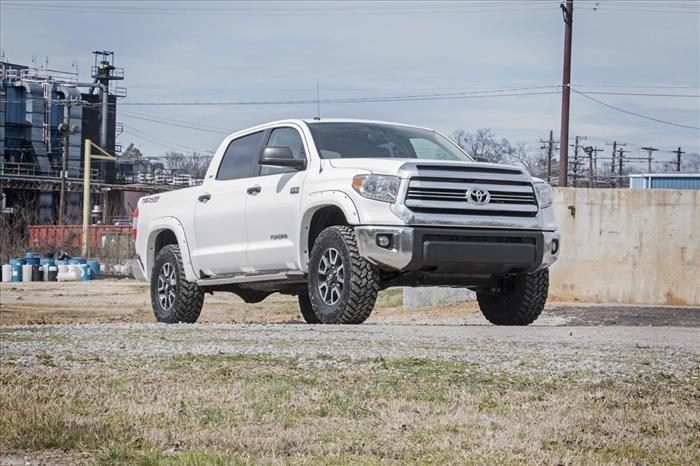 2.5-3 Inch Leveling Kit Toyota Tundra 4WD (2007-2021) Rough Country