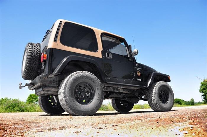 4 Inch Lift Kit V2 97-02 Jeep Wrangler TJ 4WD Rough Country