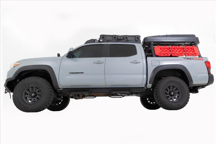 285/70R17 Overlander M/T Rough Country