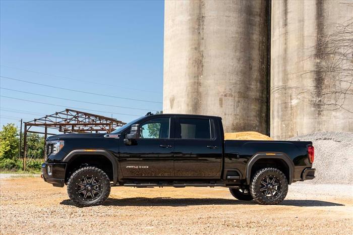 3 Inch Lift Kit UCAs M1 w/ Overloads Red Silverado/Sierra 2500HD/3500HD (20-26) Rough Country