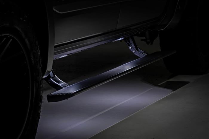 Power Running Boards HT-Series Crew Cab Ram 1500 2WD/4WD (2009-2018 & Classic) Rough Country