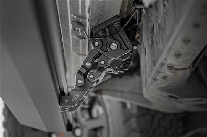 Power Running Boards Dual Electric Motor CrewMax Toyota Tundra (07-21) Rough Country