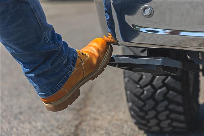 Retractable Bed Step Manual Pull Ford F-150 (21-26)/F-150 Lightning (22-26) Rough Country